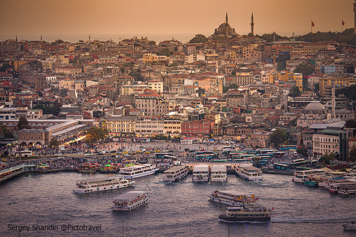 Фотограф Сергей Шандин. Городское. Без названия