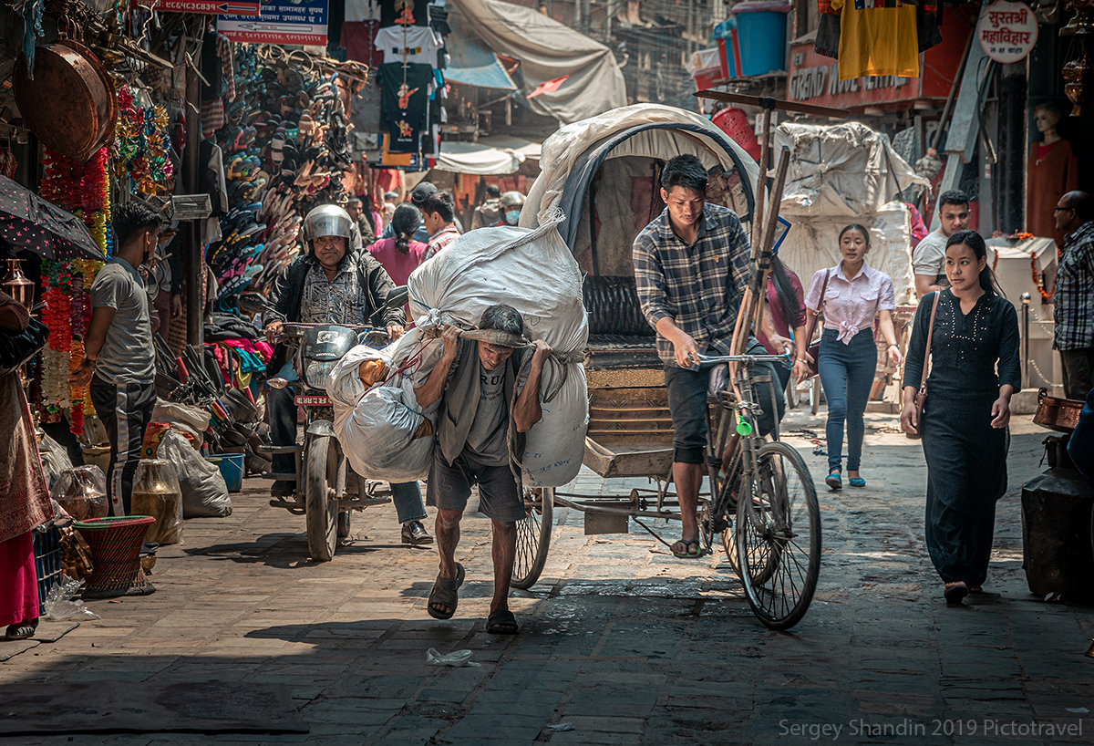 Фотограф Сергей Шандин. Городское. Без названия